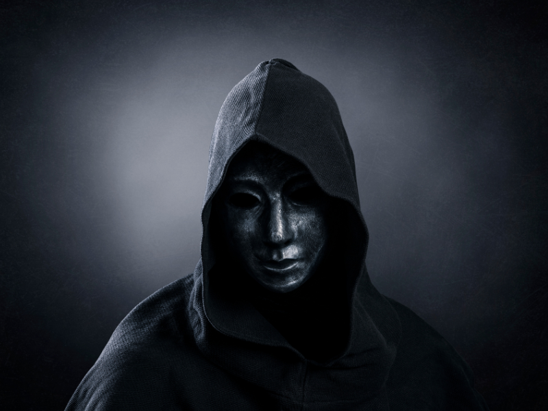 Can you identify Traitors?